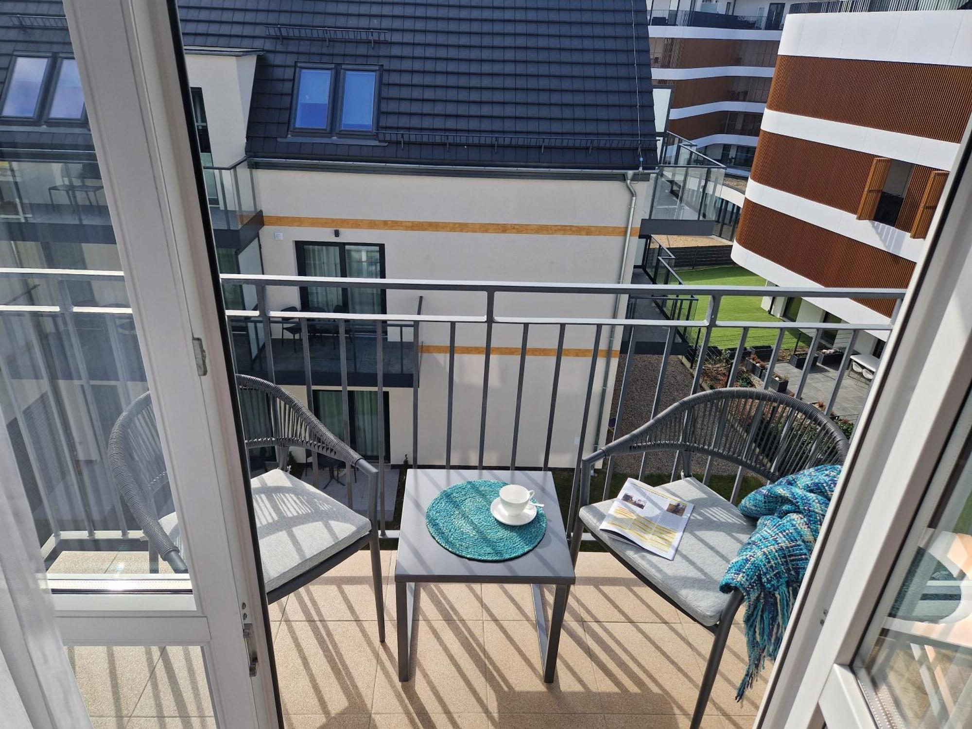 Stylish Vacation Apartment With Parking In Miedzyzdroje By Noclegi Renters Exterior photo